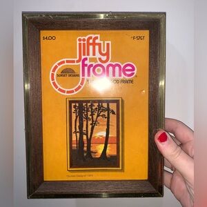 Vintage Sunset Designs Jiffy 5x7 Hardwood Frame Brown with Gold Edge